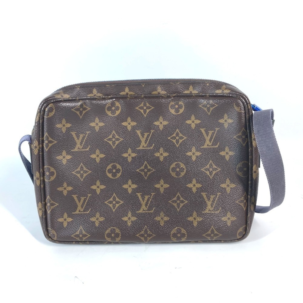 LOUIS VUITTON Brown Monogram Canvas Shoulder Bag